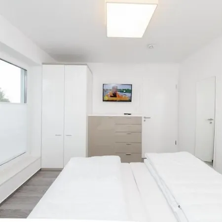 Admiralsgarten, Ag6s Apartman